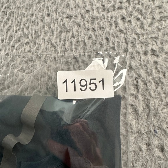 Vuori Men's Strat Tech Tee XL Green Athletic Crew Neck Workout Casual - Picture 9 of 9